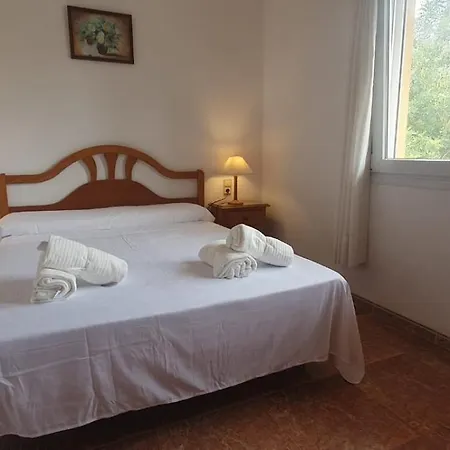 Confortable At Only 100 Meter From The Beach, Supermarkets And The Restaurants Villa