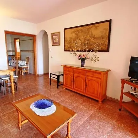 Confortable At Only 100 Meter From The Beach, Supermarkets And The Restaurants