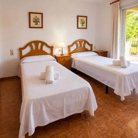 Confortable At Only 100 Meter From The Beach, Supermarkets And The Restaurants * Calpe