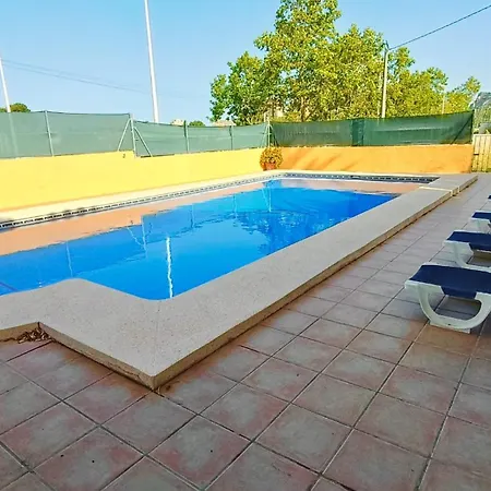 Confortable At Only 100 Meter From The Beach, Supermarkets And The Restaurants Villa *